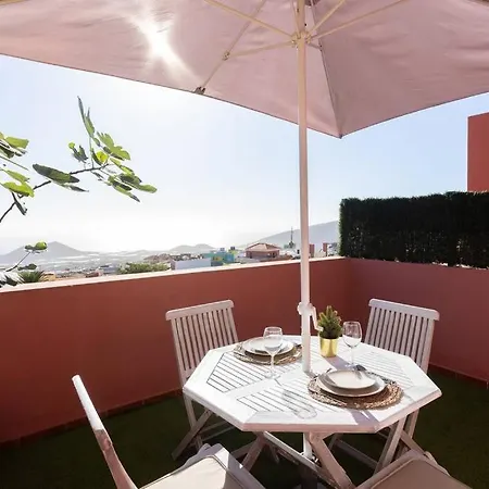 Acogedor Atico Con Vistas Al Atlantico Arafo